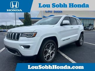 Used 2018 Jeep Grand Cherokee Limited AWD/4WD video 1