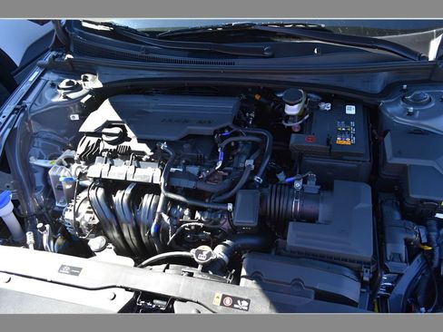 New 2026 Hyundai Elantra Limited FWD image 5