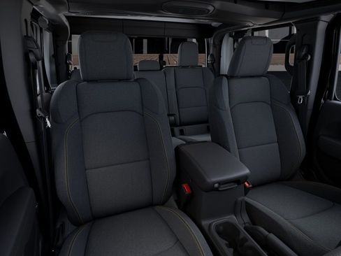 New 2025 Jeep Gladiator Willys image 16