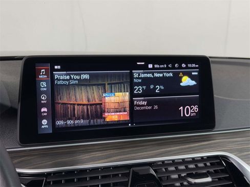 Used 2022 BMW 530i xDrive w/ Convenience Package image 27