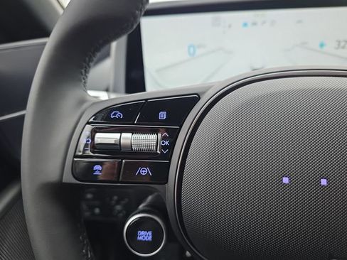 New 2025 Hyundai Ioniq 6 SEL image 25