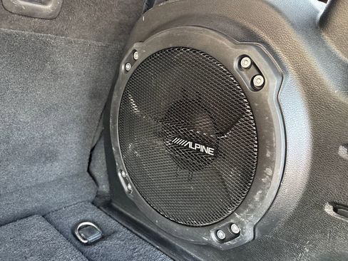 Used 2018 Jeep Wrangler Unlimited Sahara image 46