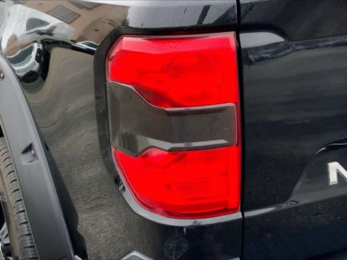 Used 2022 Ford Maverick XLT image 24