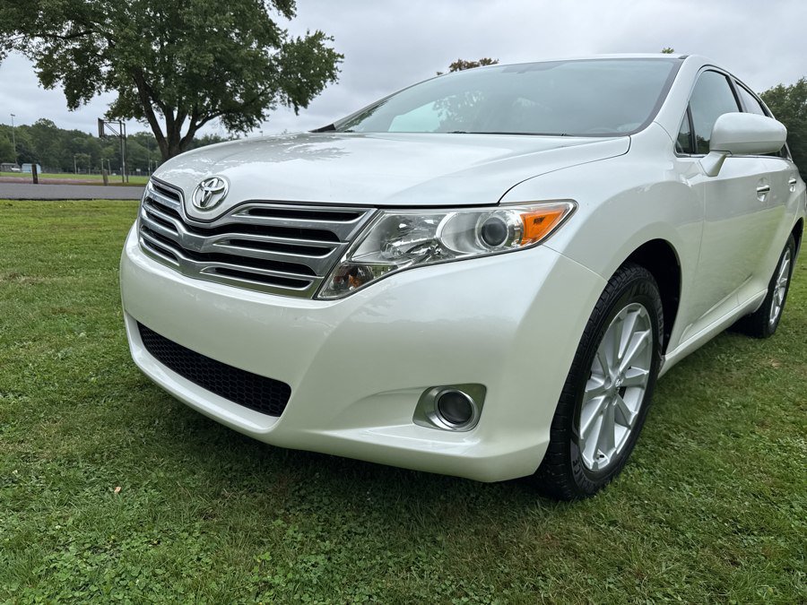 Used 2010 Toyota Venza AWD image 11
