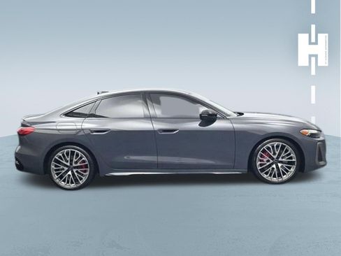 Used 2025 Audi S5 Prestige AWD/4WD image 2