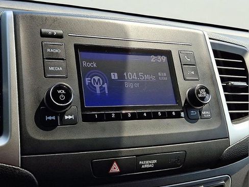 Used 2017 Honda Pilot LX image 14