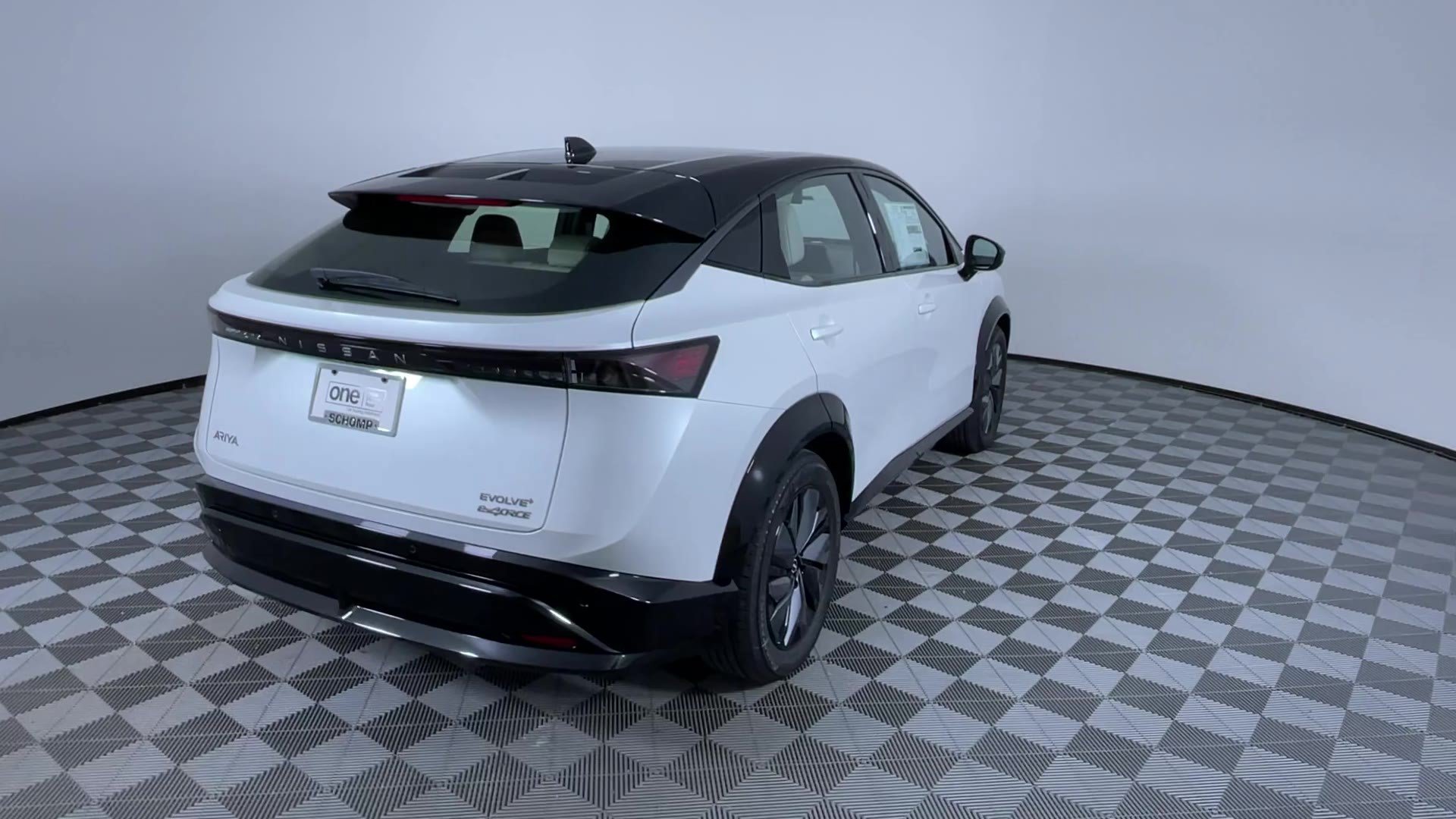 Certified 2023 Nissan Ariya AWD image 8