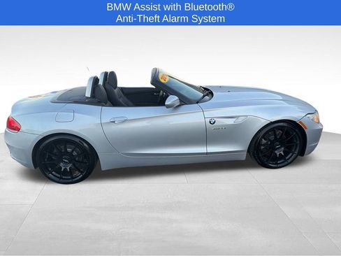 Used 2011 BMW Z4 sDrive35i image 6