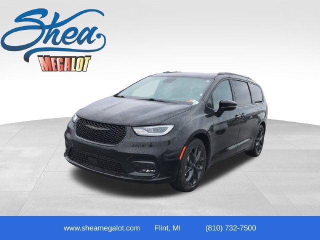 Used 2025 Chrysler Pacifica Limited FWD image 1