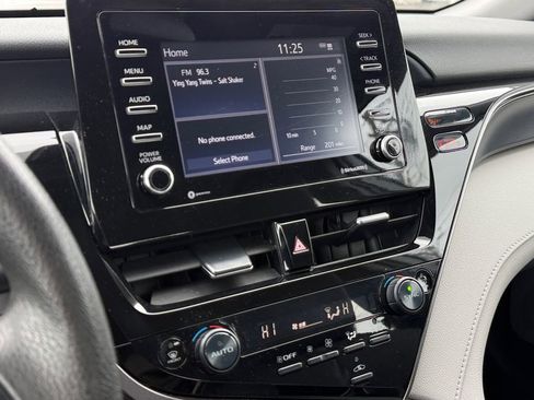 Certified 2023 Toyota Camry LE image 31