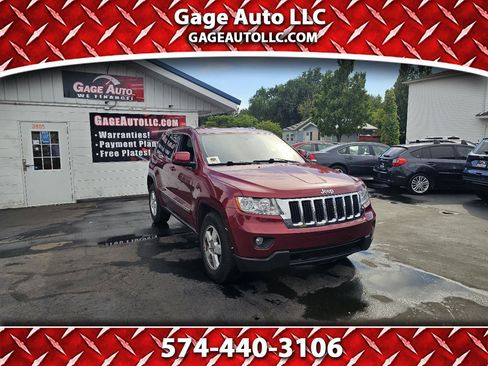 Used 2012 Jeep Grand Cherokee Laredo w/ Laredo E Group AWD/4WD image 1