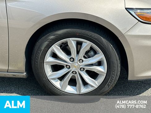 Used 2025 Chevrolet Malibu LT FWD image 14