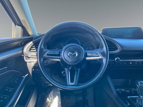 Used 2022 MAZDA MAZDA3 s image 12