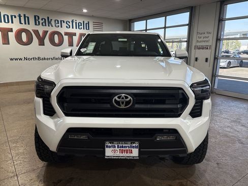 New 2026 Toyota Tacoma SR5 image 5