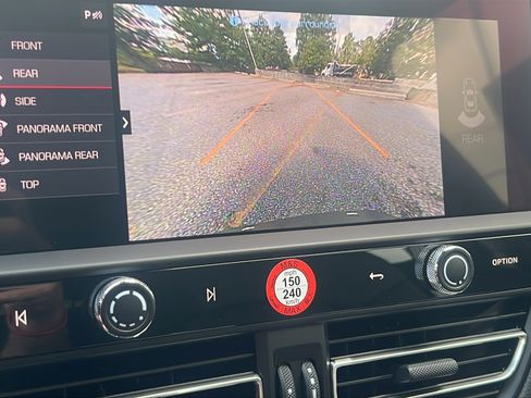 New 2026 Porsche Macan GTS AWD/4WD image 29