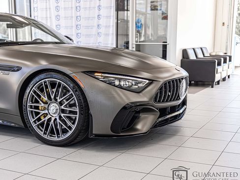 Used 2022 Mercedes-Benz SL 63 AMG 4MATIC w/ AMG Aerodynamic Package image 4