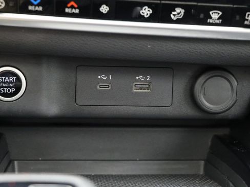 Used 2023 Nissan Rogue SL AWD/4WD image 24
