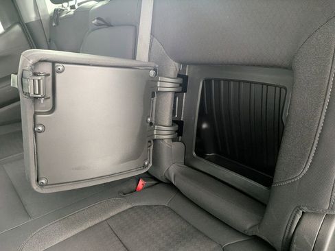 Used 2019 Chevrolet Silverado 1500 RST image 34