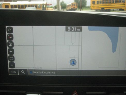 Used 2024 Hyundai Elantra SEL FWD image 20