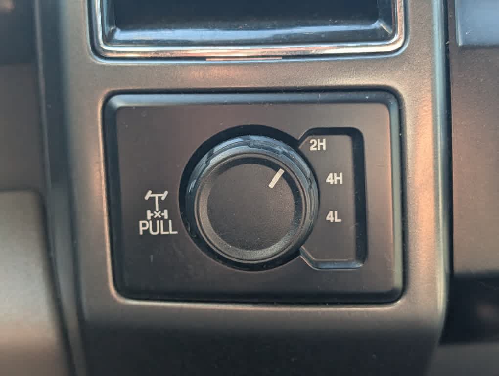 Used 2022 Ford F350 XLT w/ XLT Value Package AWD/4WD image 17