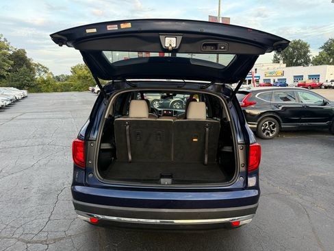 Used 2016 Honda Pilot Touring image 15