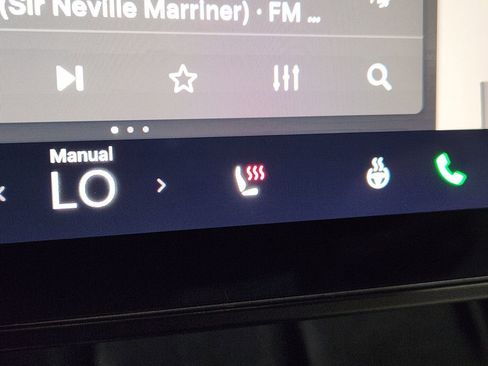 Used 2022 Tesla Model 3 Long Range image 39