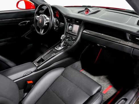 Used 2013 Porsche 911 Carrera S image 39