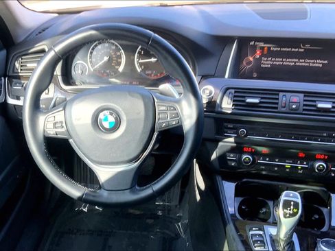 Used 2016 BMW 528i Sedan image 5