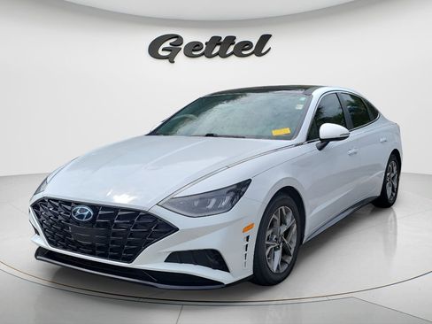 Used 2020 Hyundai Sonata SEL w/ Premium + Sunroof Package FWD image 1