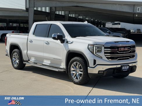 Certified 2024 GMC Sierra 1500 SLT w/ SLT Premium Plus Package AWD/4WD image 2