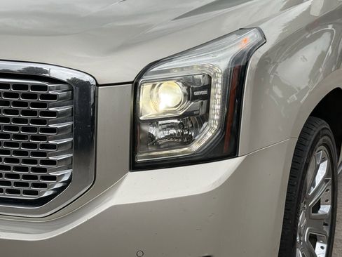 Used 2016 GMC Yukon XL Denali w/ Open Road Package image 11