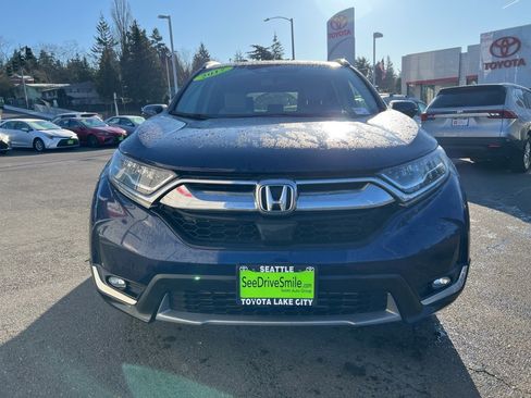 Used 2017 Honda CR-V Touring image 2