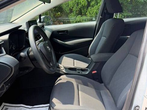 Used 2023 Toyota Corolla LE FWD image 25