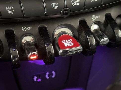 Used 2016 MINI Cooper 2-Door Hardtop FWD image 19