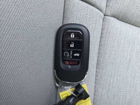 New 2026 Honda Accord LX image 30