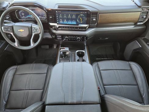 Used 2024 Chevrolet Silverado 1500 High Country w/ High Country Premium Package image 24