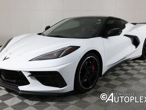 Used 2020 Chevrolet Corvette Stingray Premium Conv w/ 3LT Preferred Equipment Group RWD image 13
