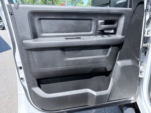 Used 2025 RAM 3500 Tradesman AWD/4WD image 30
