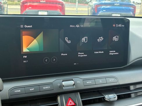 Used 2025 Kia K4 LXS image 20