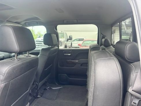 Used 2017 GMC Sierra 1500 SLT w/ Max Trailering Package AWD/4WD image 8