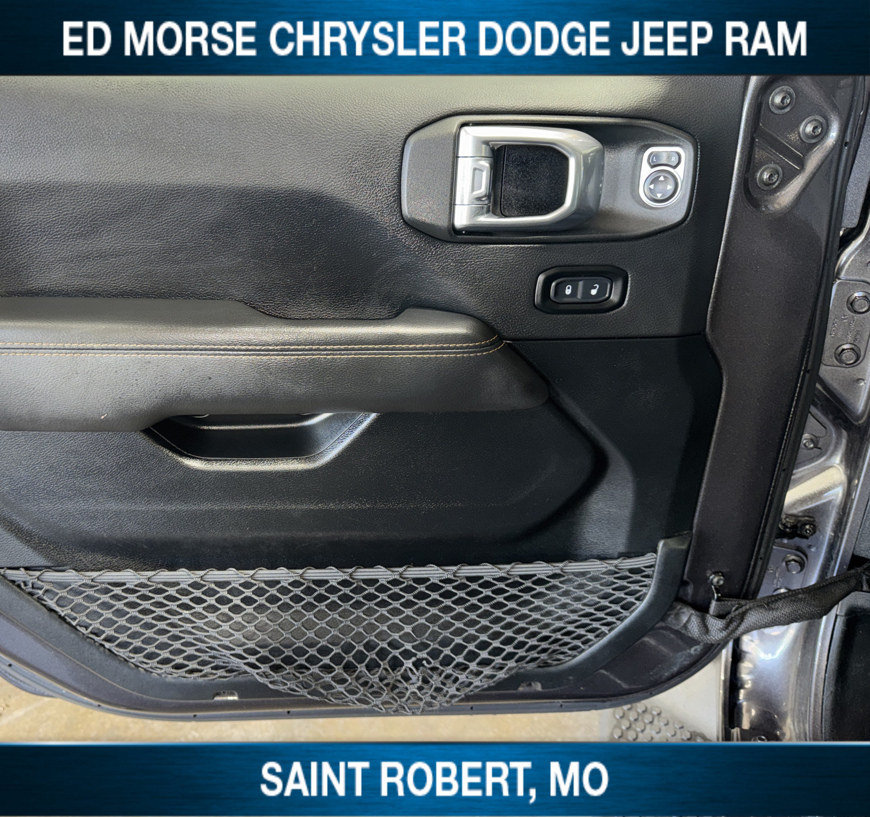 Used 2021 Jeep Wrangler Unlimited Sahara AWD/4WD image 30