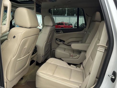 Certified 2016 GMC Yukon Denali w/ Open Road Package image 9
