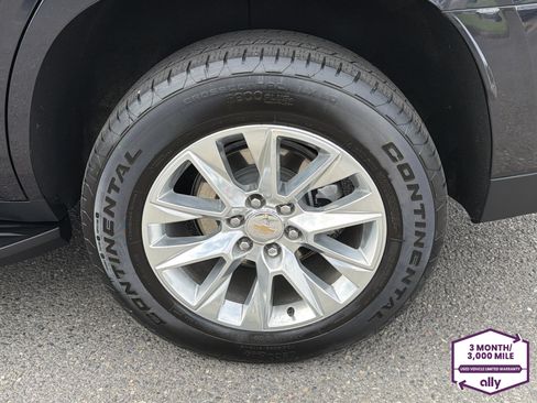 Used 2025 Chevrolet Tahoe Premier AWD/4WD image 25