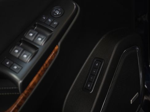 Used 2020 Chevrolet Tahoe Premier w/ Max Trailering Package image 23