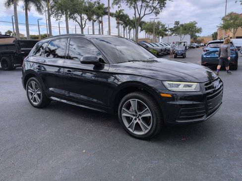 Used 2019 Audi Q5 2.0T Premium Plus w/ Premium Plus Package image 2