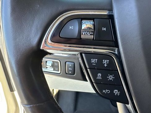 Used 2022 Lincoln Navigator L Black Label image 31
