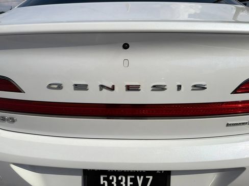 Used 2020 Genesis G90 5.0 Ultimate AWD/4WD image 9