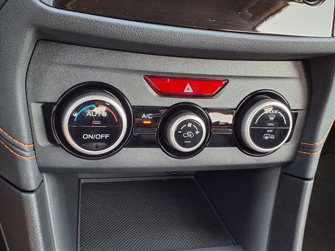 Used 2023 Subaru Crosstrek 2.0i Premium image 7