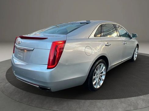 Used 2016 Cadillac XTS Luxury image 5