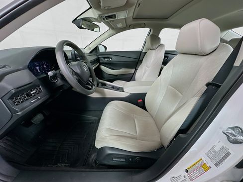 Used 2024 Honda Accord EX image 13
